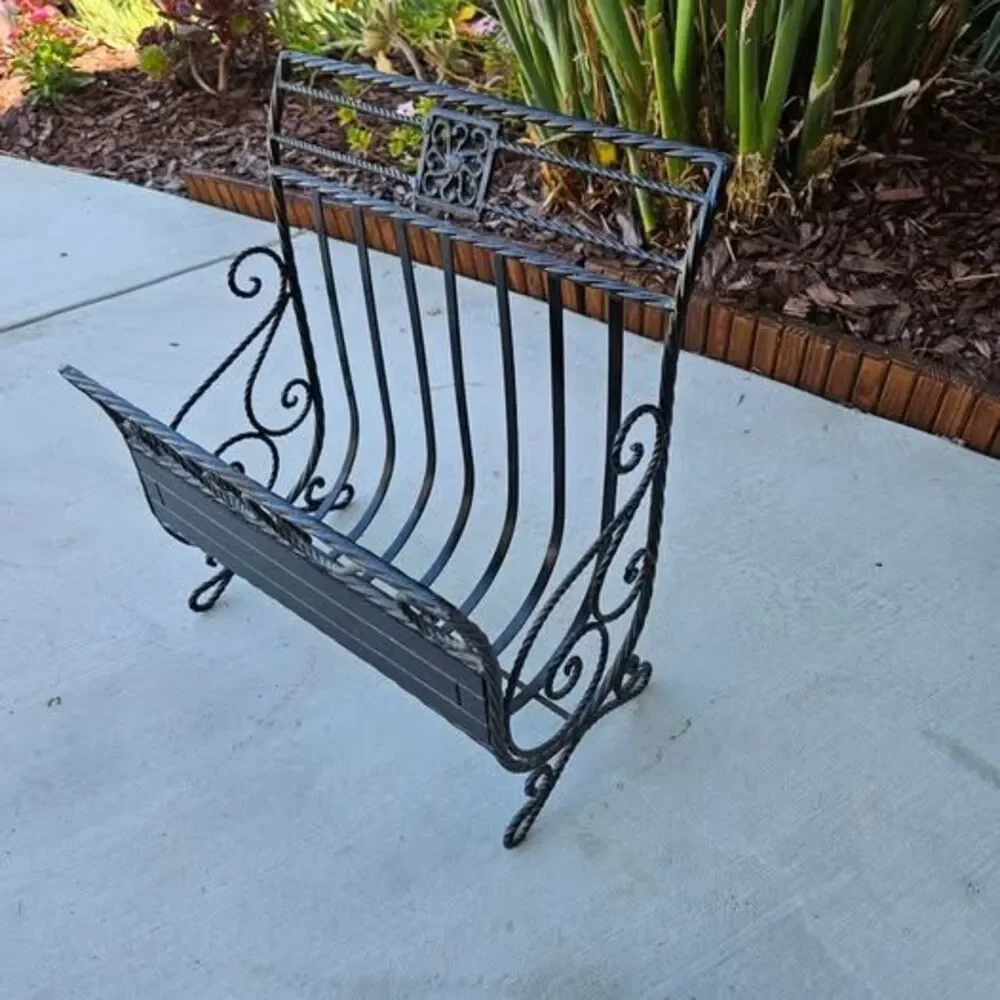 Decorative wrought iron magazine holder